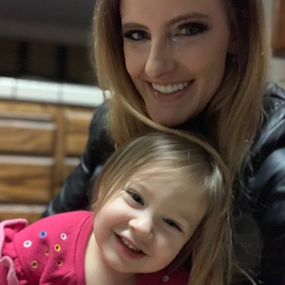 Meet your Posher, Candace